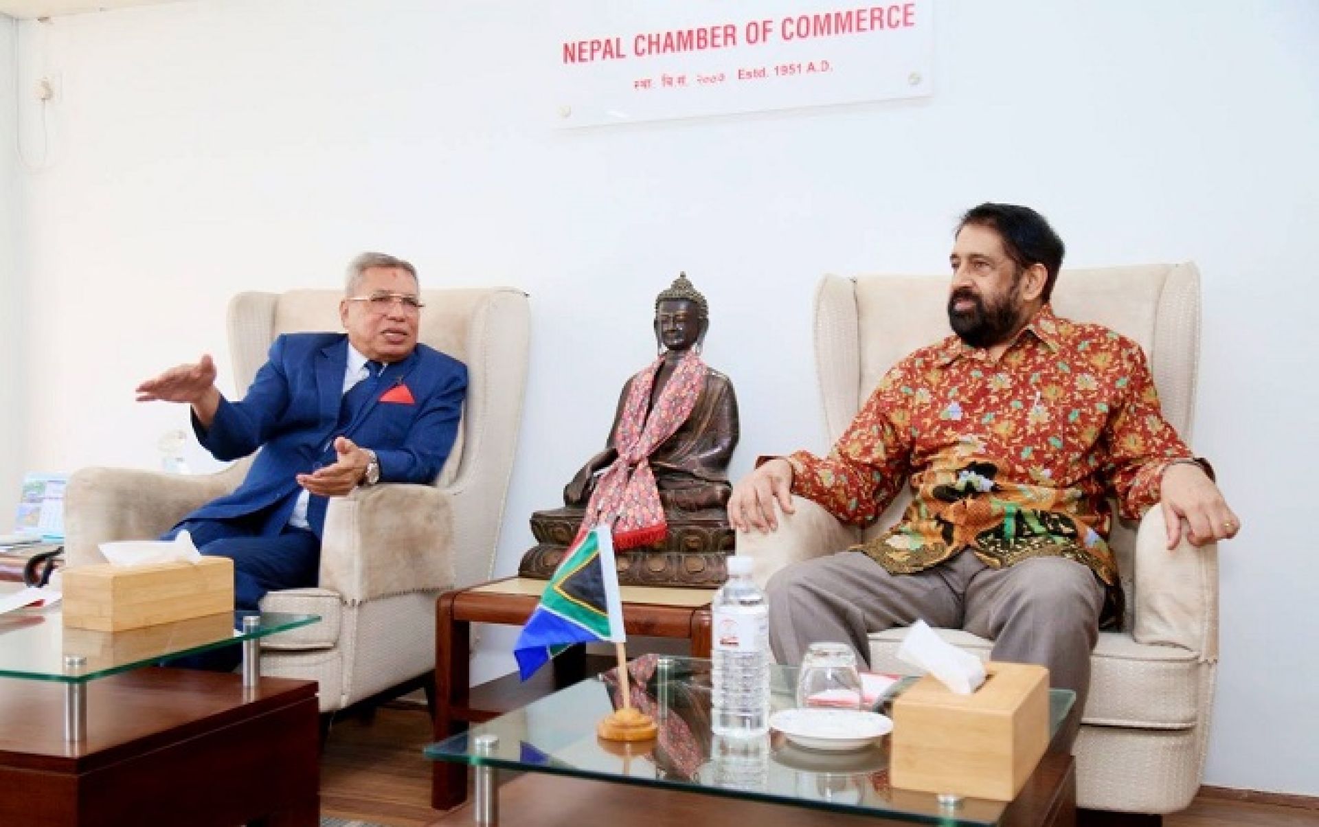 चेम्बर अध्यक्ष र दक्षिण अफ्रिकाका राजदूतबीच भेटवार्ता, द्विपक्षीय व्यापार तथा लगानी विस्तारमा जोड